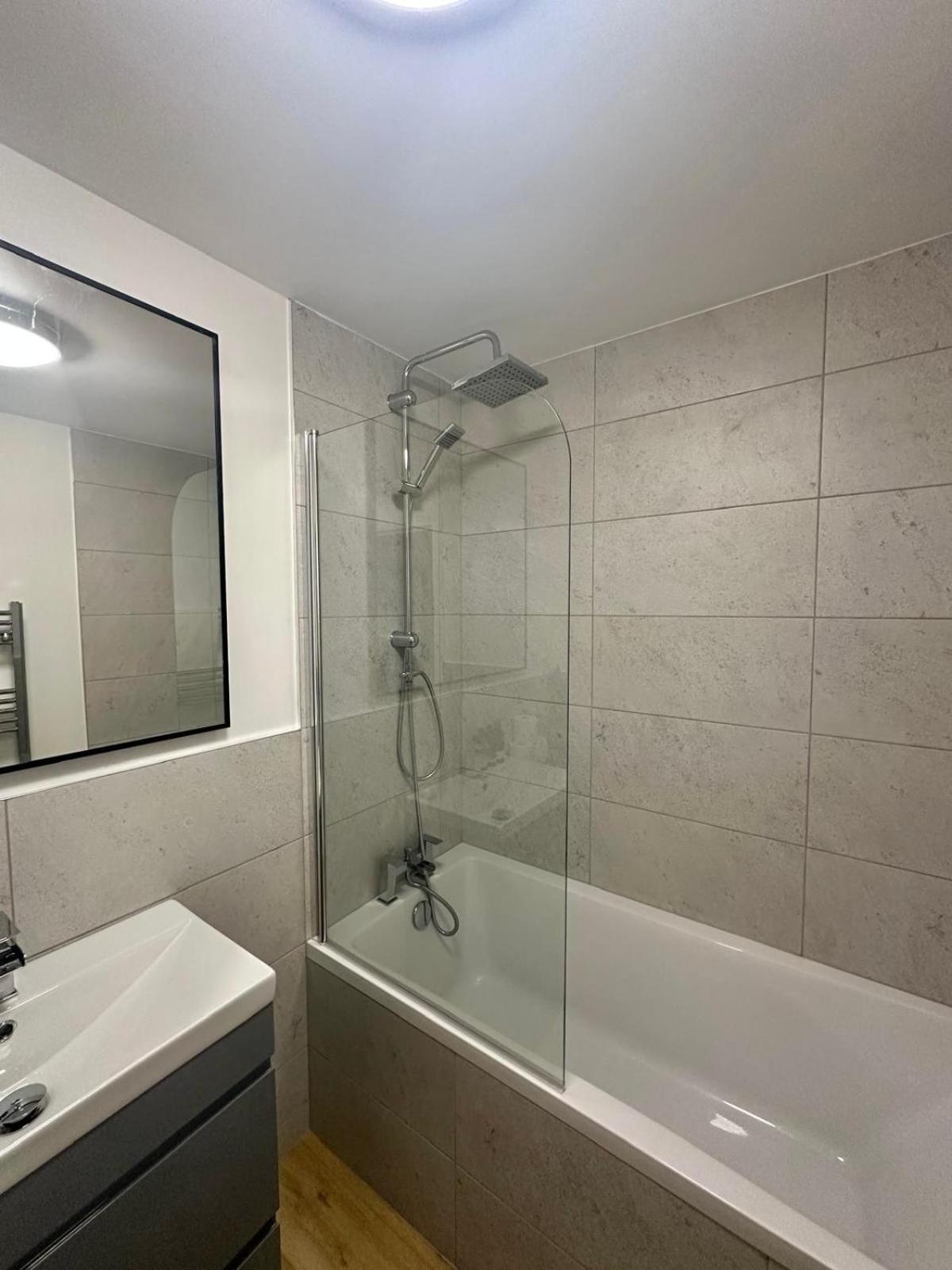 Holyrood Central Apartment إدنبرة المظهر الخارجي الصورة